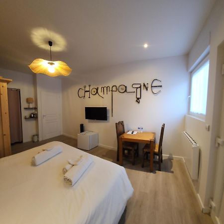 Chambres Privees Hyper-Centre Epernay Lit 160X200Cm Épernay Exterior foto