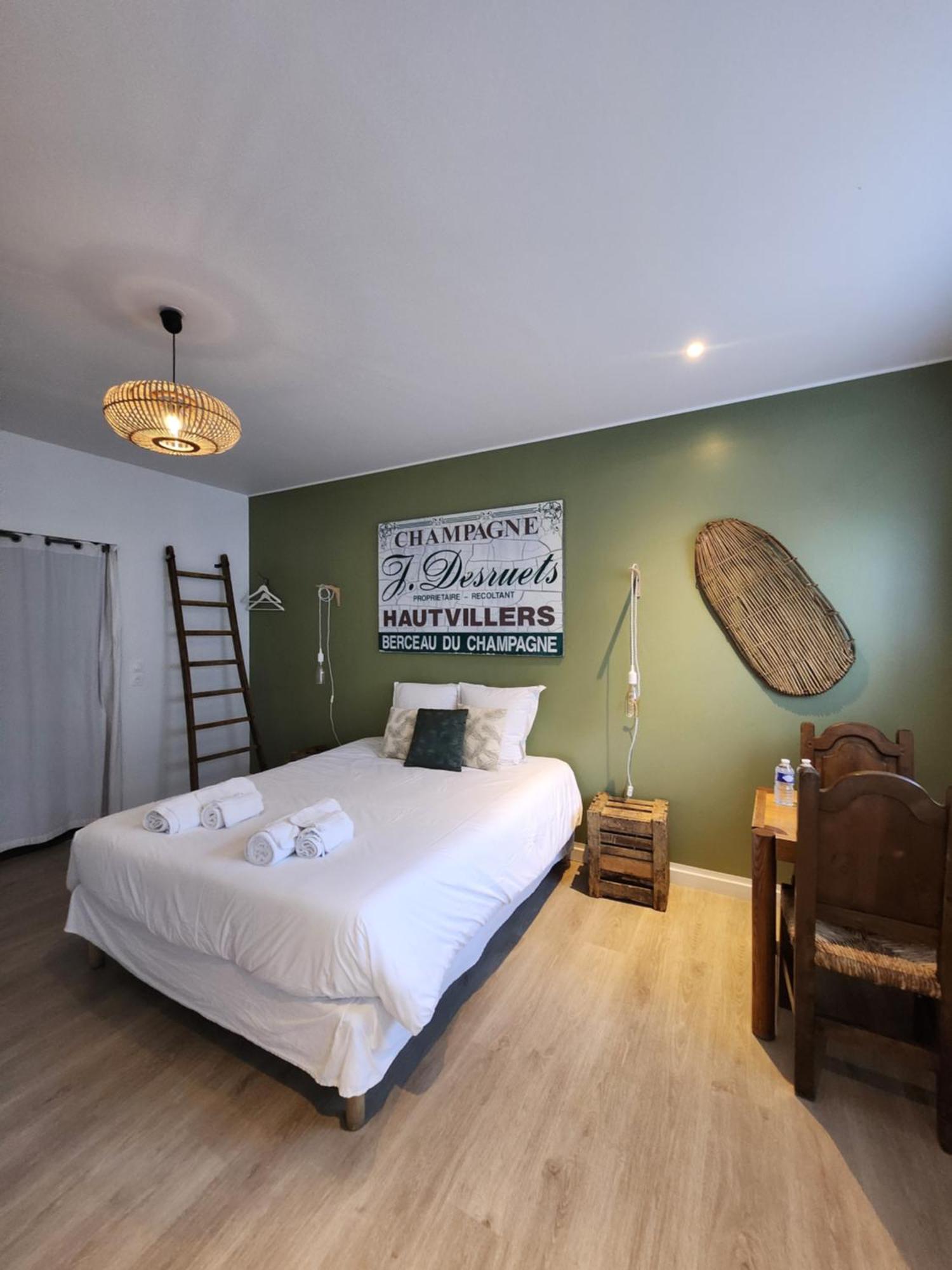 Chambres Privees Hyper-Centre Epernay Lit 160X200Cm Épernay Exterior foto